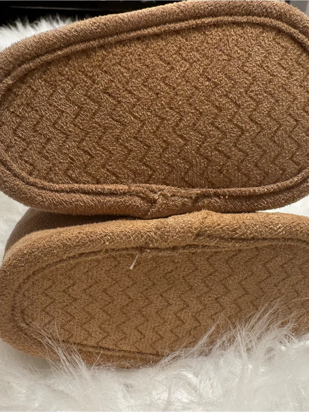Cat & Jack Crib Shoes in Chestnut - 0-3 months